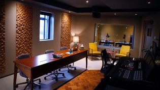 Jungle unveils new high-end audio suite, Studio 7