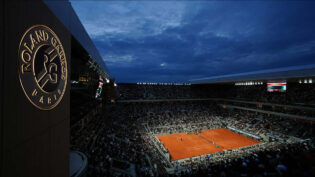 Whisper to host broadcast Roland-Garros